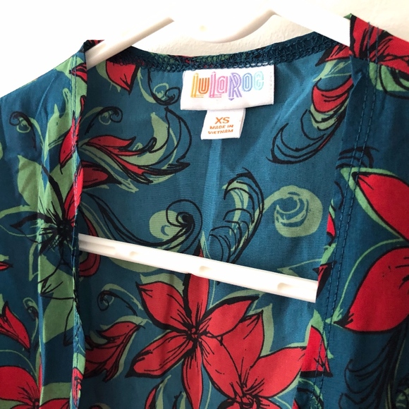 NWT LuLaRoe Joy Floral Vest - XS - Picture 1 of 7